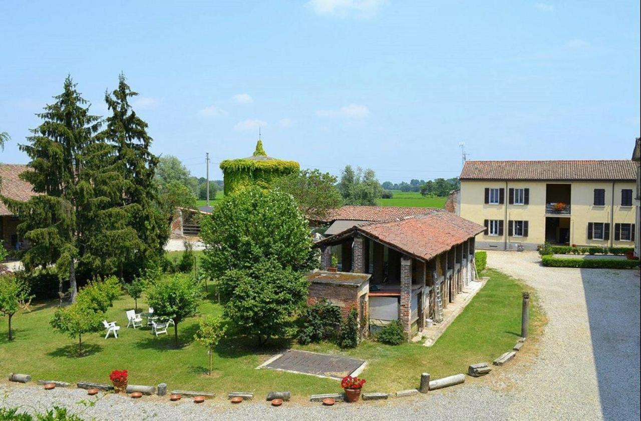 Bed and Breakfast Agriturismo Fiamberta Certosa di Pavia Exterior foto